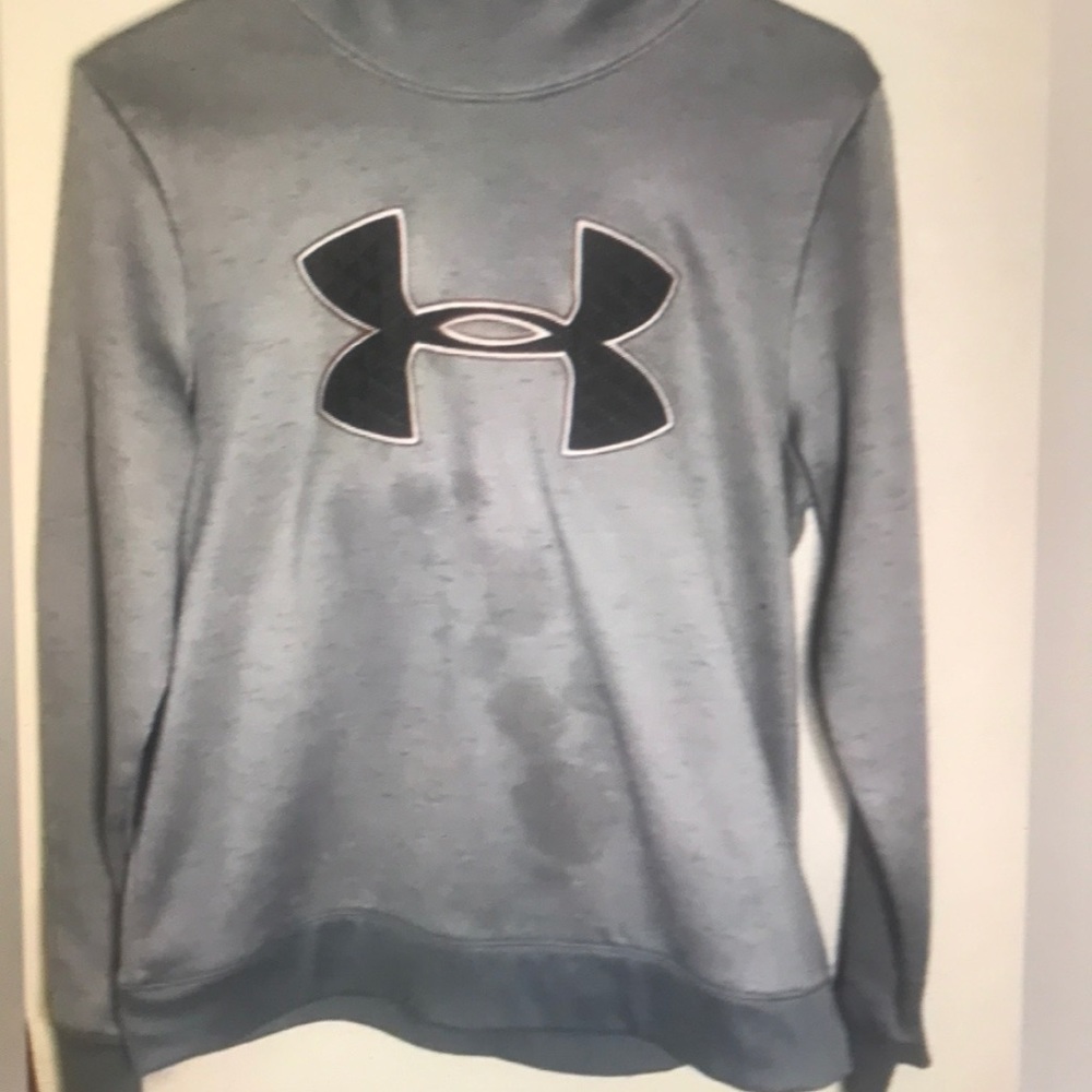 Under armour gray women’s hoodie size medium